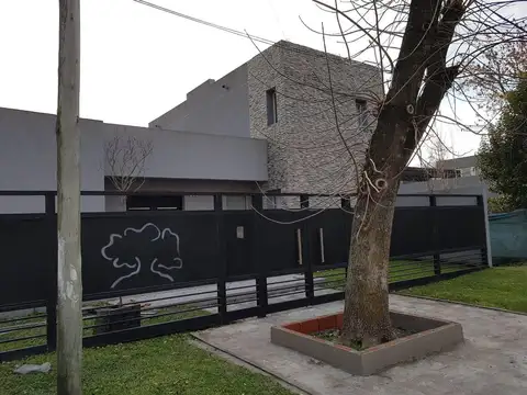 Casa - Venta - City Bell