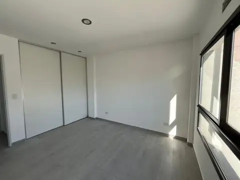 Departamento en Venta en Ramos Mejia, USD 112.000