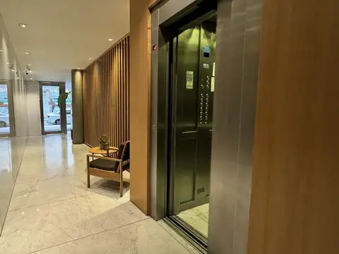 Amplio 2 Ambientes  en Venta en Recoleta, CABA