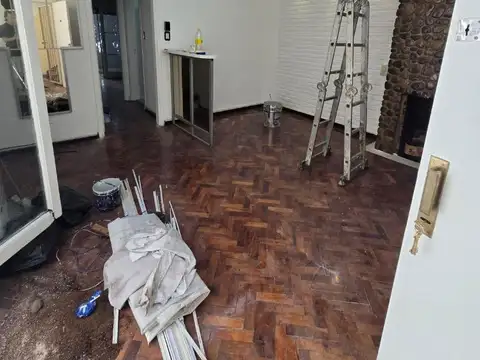 Bolivar 541 , Piso PB