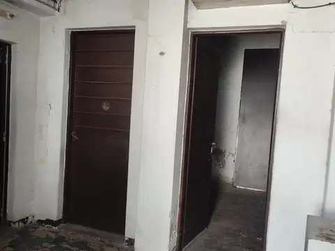 Casa 5 ambientes con 1 baño