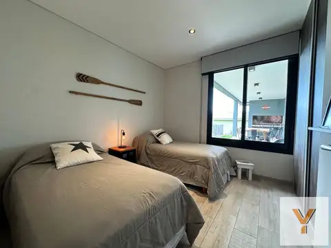 Casa en venta - 3 Dormitorios 3 Baños - Pinamar