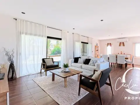 Casa en Venta de 4 dormitorios