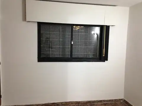 Casa en Alquiler con 1 cochera