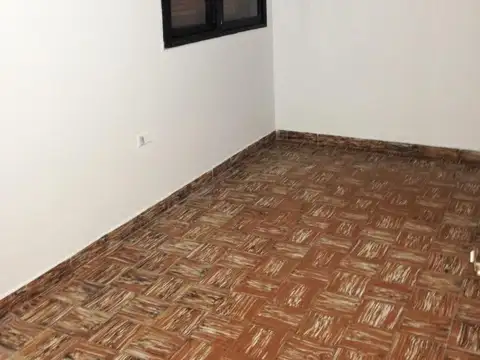 CASA 4 DORM ZONA DE UNC Y UTN