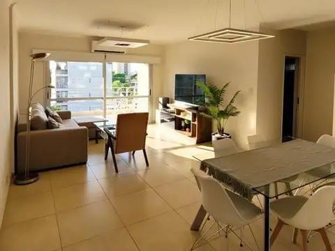 En venta departamento 2 dormitorios céntrico