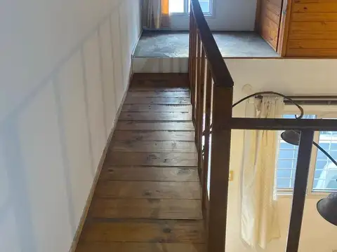 Depto Tipo Casa en Venta con 1 cocheras