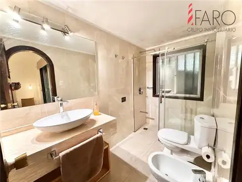 Casa en Alquiler de 8 dormitorios