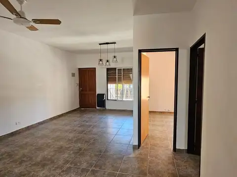 Depto Tipo Casa en Venta con 1 cocheras
