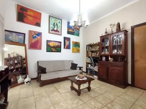 Casa en Venta en Haedo, USD 185.000