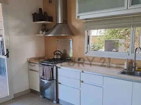 CASA EN ALQUILER AMOBLADA – BARRIO SAN MARCO, VILLANUEVA
