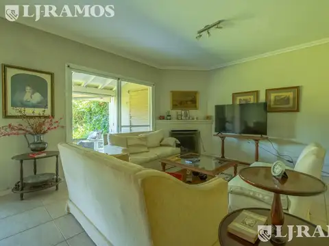 Departamento en Venta con 2 cocheras