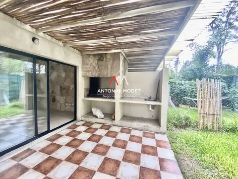 DEPARTAMENTO DUPLEX EN VENTA - PILAR