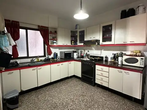 Departamento centrico tres ambientes