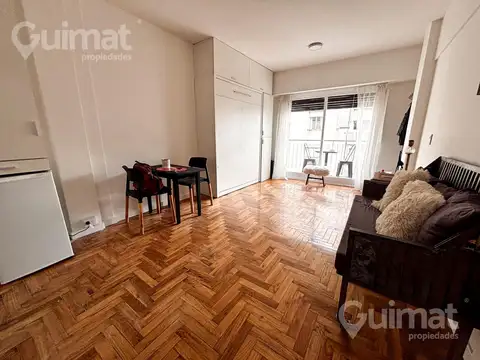 Bartolomé Mitre 2200