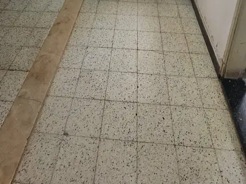 Hipólito Yrigoyen 100