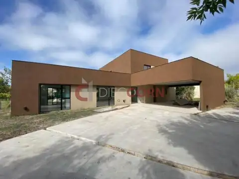 Casa 4 ambientes - Terravista