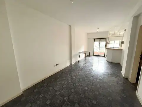 MONOAMBIENTE LUMINOSO - APTO PROFESIONAL