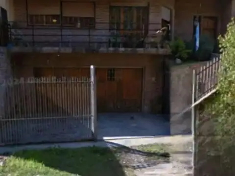 Casa en venta - 4 Dormitorios 2 Baños - Río Ceballos