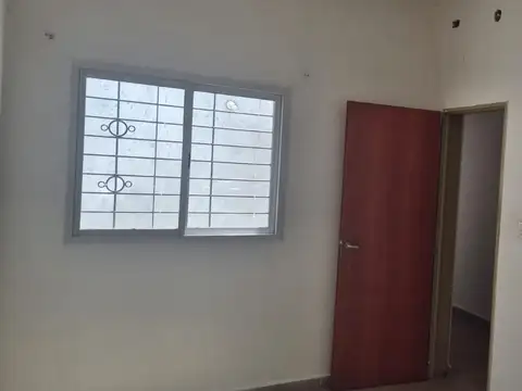 Departamento en Alquiler en Villa Mercedes, $ 330.000