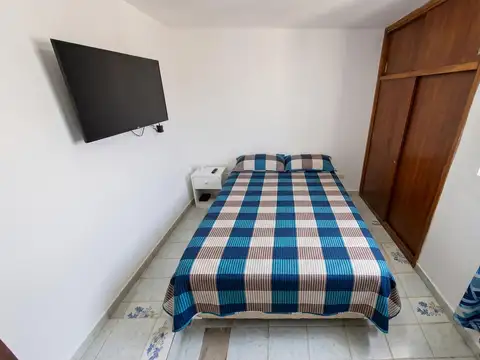 Casa 5 ambientes con 1 baño