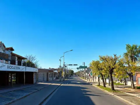 Av Alvear 2200
