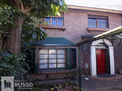 EXCELENTE CHALET TIPO DÚPLEX