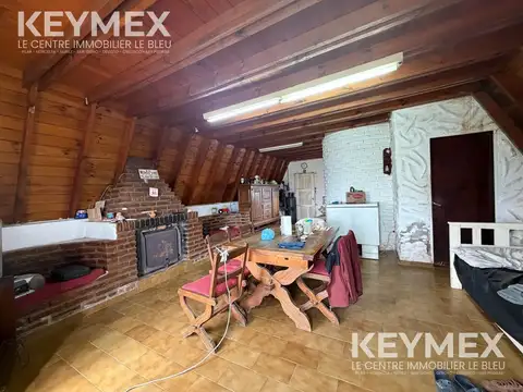 Casa 3 ambientes con 2 baños