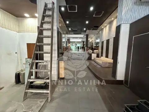 Local en Alquiler 100 años