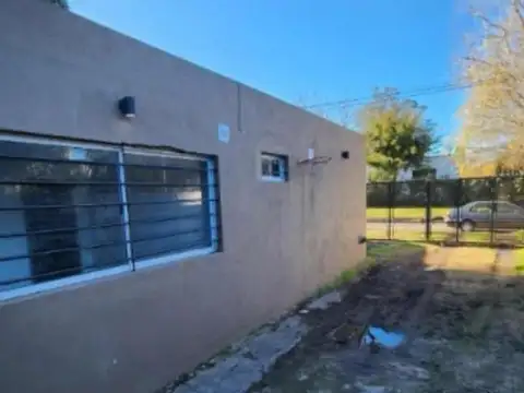 Casa en venta - 4 Dormitorios 3 Baños - Cochera - 302Mts2 - Mar del Plata