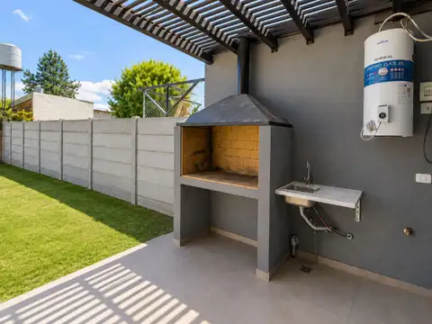 Duplex en venta Escobar 2 dorm. jardin a estrenar