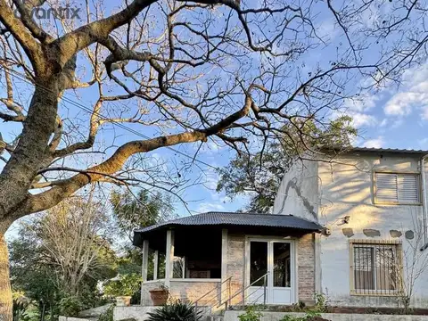 Casa en Venta con 1 cochera