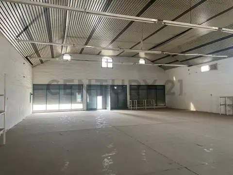 Ruta 20 y Serpa , Piso 0