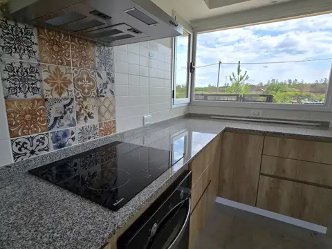 Casa 3 dormitorios - ¡A ESTRENAR!