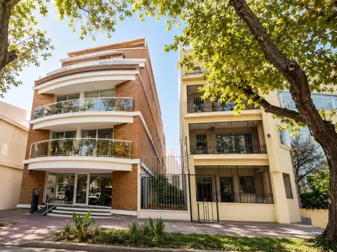 Leonidas Aguirre  al 100 Ciudad de Mendoza