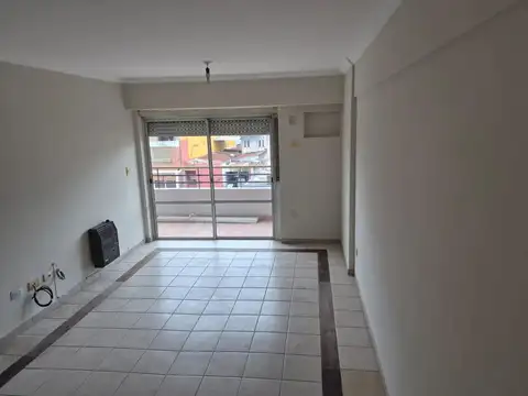 Departamento en Alquiler de 6 ambientes