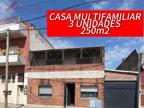 CASA 8 AMBIENTES EN VENTA – LOTE PROPIO – 3 UNIDADES – LOMAS DEL MIRADOR