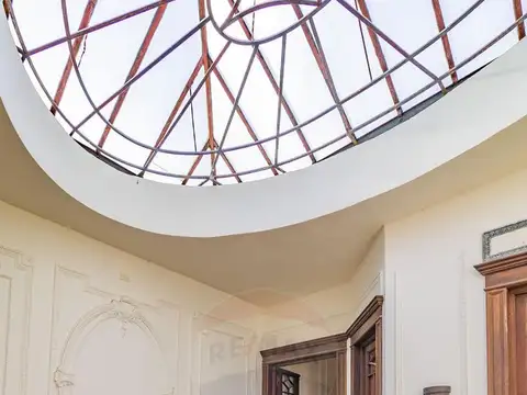 Venta casona 4 habitaciones con balcón Capurro
