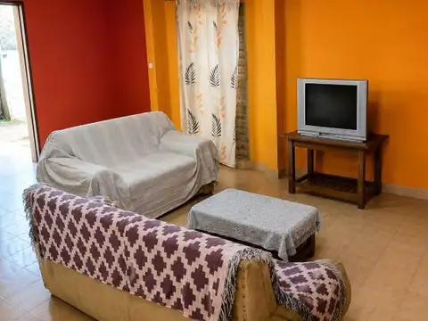 Casa en Venta Cabana. 2 Dormitorios. Gran parque con arroyo