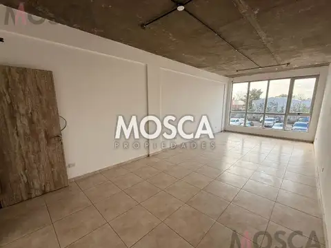 Oficina en Alquiler en Moreno, $ 507.000