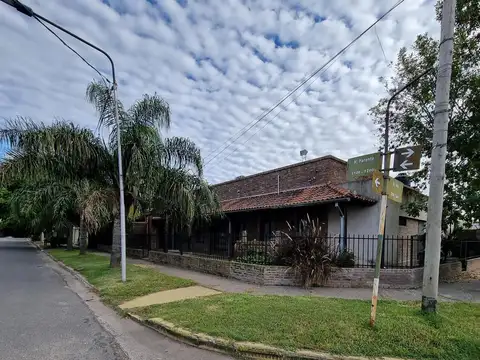 ALQUILER/VENTA - Local comercial / terreno apto constructoras - San Lorenzo