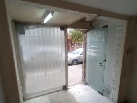 Local en Venta Via Pública