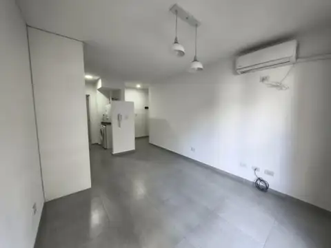 Departamento en Alquiler en Nuestra Señora De Lourdes, $ 350.000