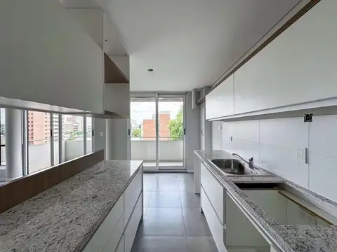 Departamento 4 ambientes con 2 baños