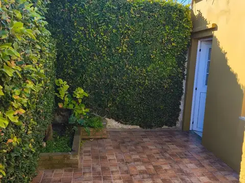 Depto Tipo Casa en Venta en La Plata, USD 78.000