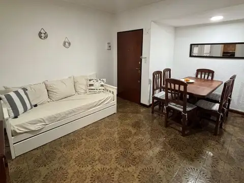 DEPARTAMENTO 2 AMBIENTES AMOBLADO CON COCHERA FIJA, PLAZA COLÓN