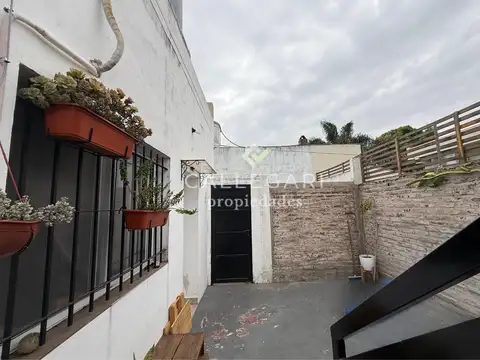Depto Tipo Casa en Venta de 1 dormitorio