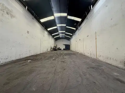 Av. Fernandez de la Cruz al 2100