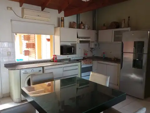 Avellaneda 300