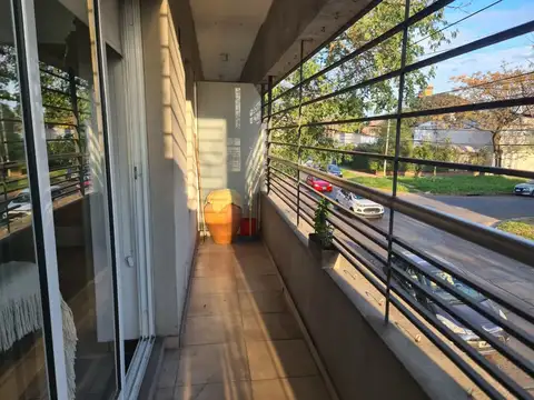 DEPARTAMENTO VENTA LA PLATA BALCON